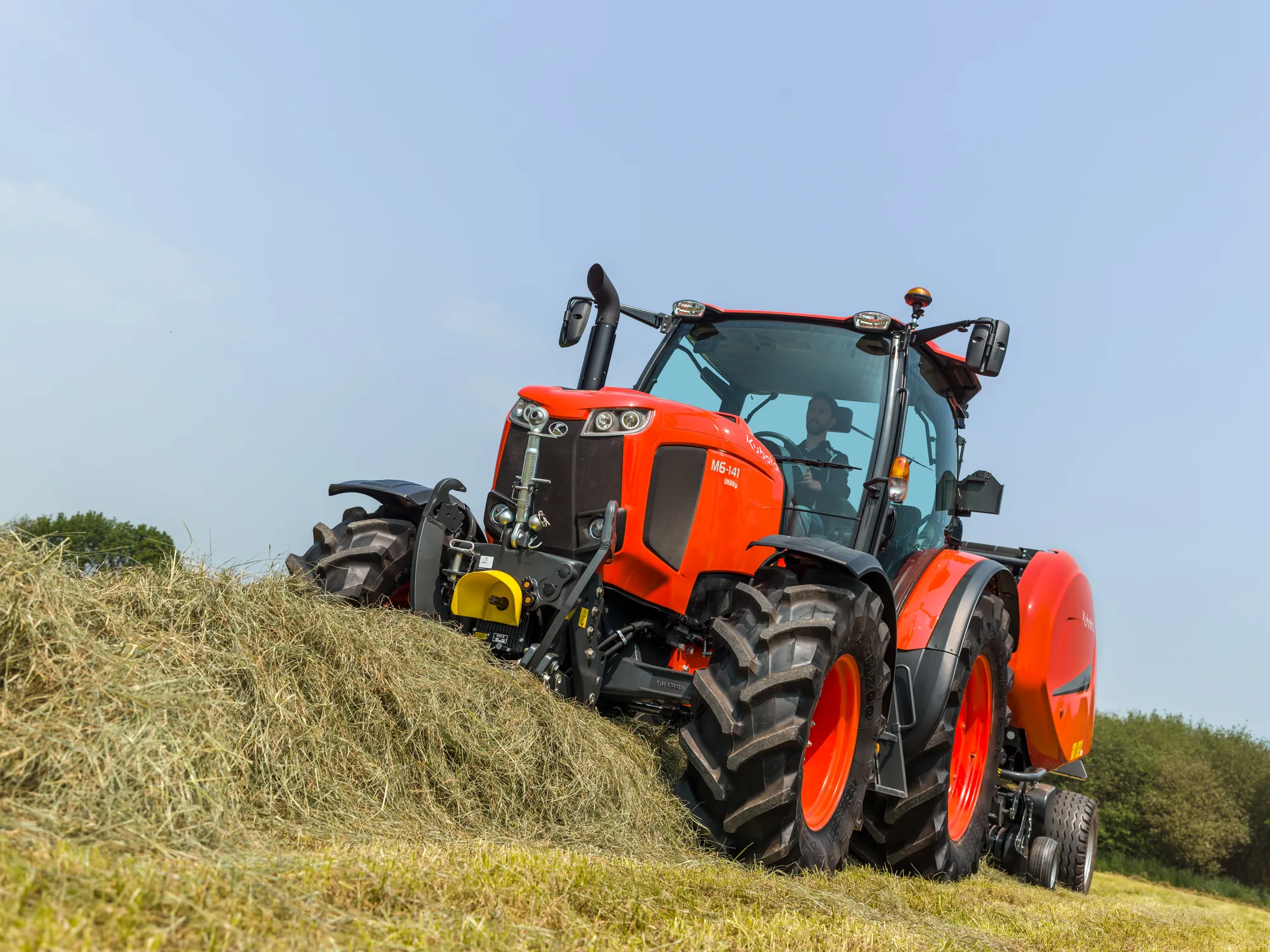 Kubota M6131 U, traktor iz M6 Utility serije