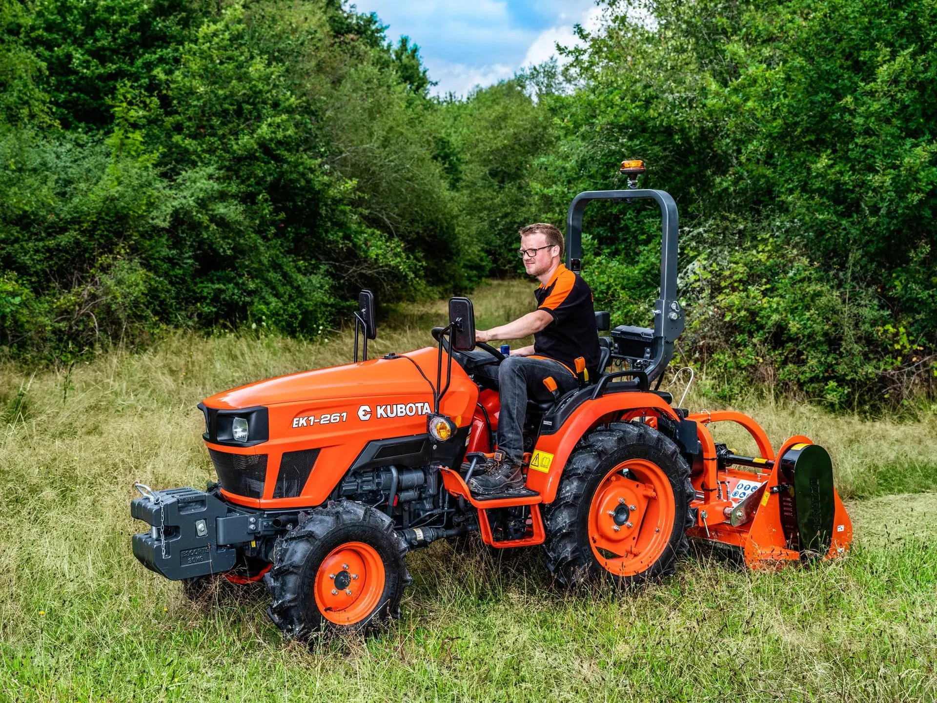 Kubota EK1 u radu