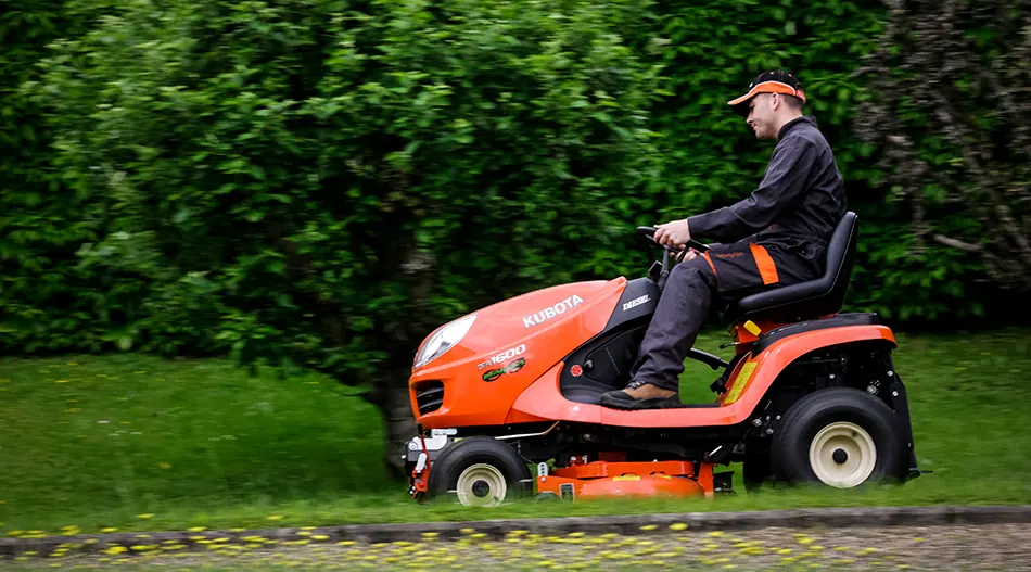 Kubota GR1600 ID